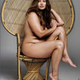 Illustration for article titled French iElle/is First Curvy Issue Introduces Us To Tara Lynn, Capes